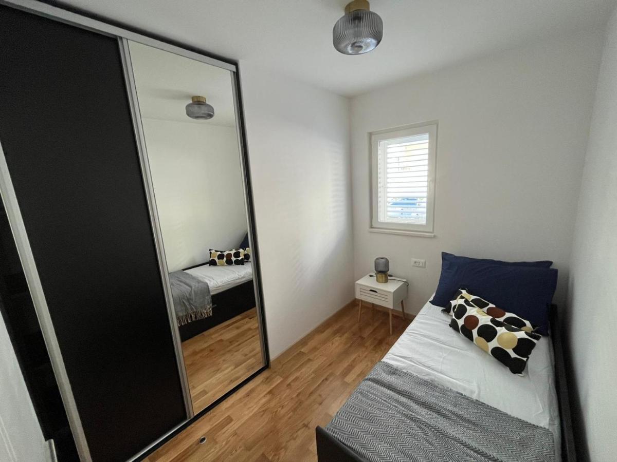 Apartment J&m *
